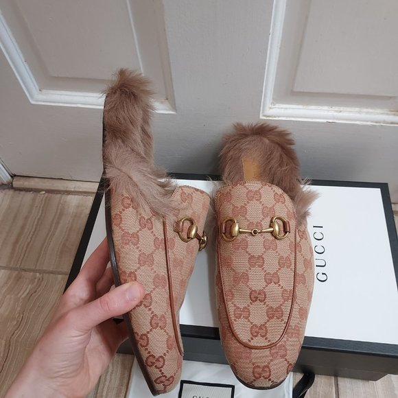 Gucci Beige GG Monogram Fur Princetown Mens Mules - Picture 9 of 10